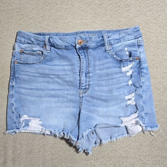 American Eagle Outfitters Pants - American Eagle Curvy High Rise Super Stretch Distressed Shorts - Size 16